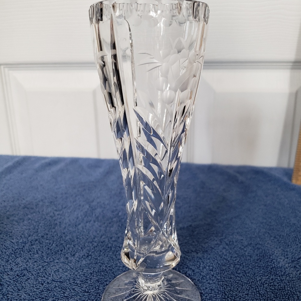 American Brilliant Cut Glass Vase